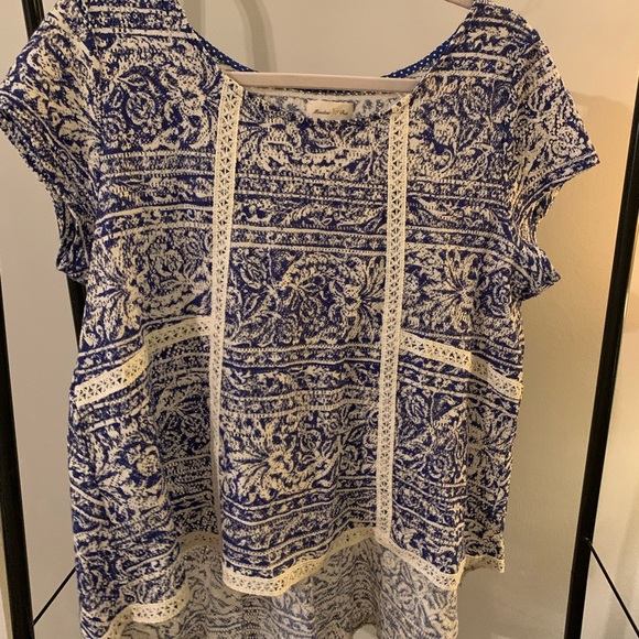 Anthropologie Blue and Cream Knit Top - Picture 2 of 3